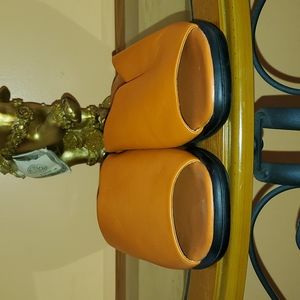 Orange cloud Walker size 11